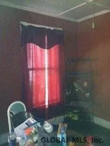 14 Eagle St, Schenectady, NY 12307 photo 8