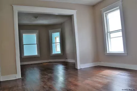 131 Elder St, Schenectady, NY 12304 photo 15