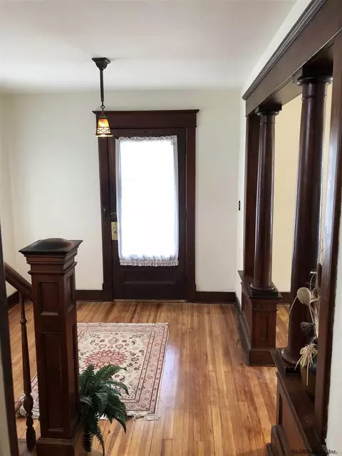 1129 Baker Ave, Schenectady, NY 12309 photo 4