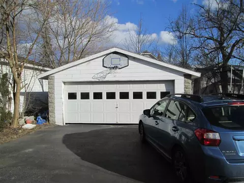 1122 Sumner Ave, Schenectady, NY 12309 photo 4
