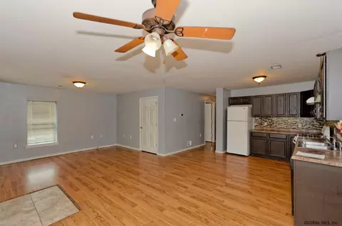 841 Hillside Ave, Schenectady, NY 12308 photo 7