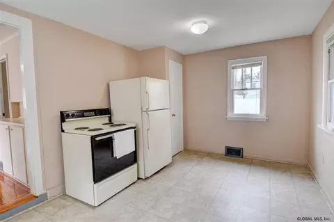 255 E Campbell Rd, Schenectady, NY 12303 photo 18