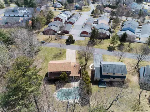 29 Bernard Pl, Glenmont, NY 12077 photo 35