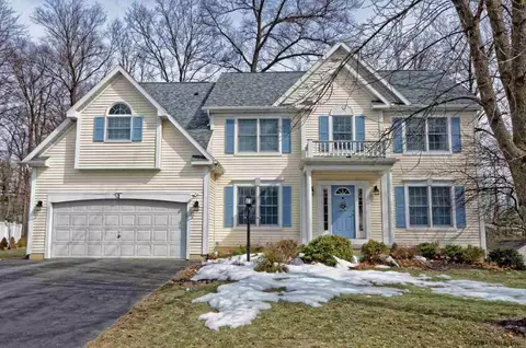 1 Egmont Ct, Delmar, NY 12054 photo 1