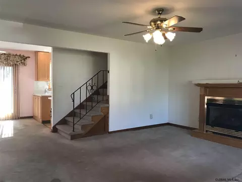 1108 Wavell Rd, Schenectady, NY 12303 photo 5
