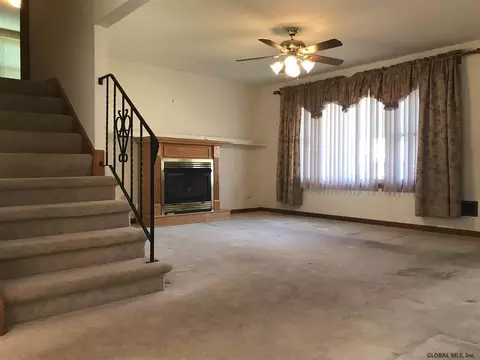 1108 Wavell Rd, Schenectady, NY 12303 photo 6