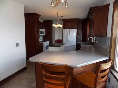 100 Devitt Rd, Waterford, NY 12188 photo 2