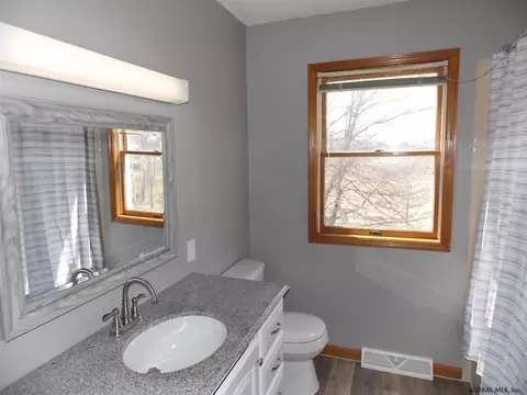 100 Devitt Rd, Waterford, NY 12188 photo 9