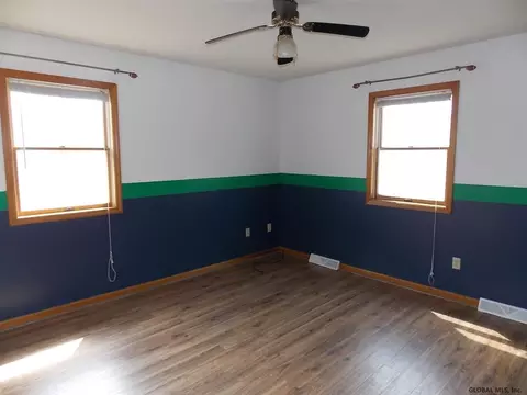 100 Devitt Rd, Waterford, NY 12188 photo 6