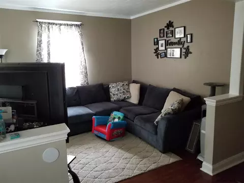 438 2nd St, Schenectady, NY 12306 photo 9