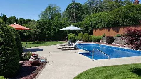 2008 Anthony Dr, Schenectady, NY 12303 photo 22