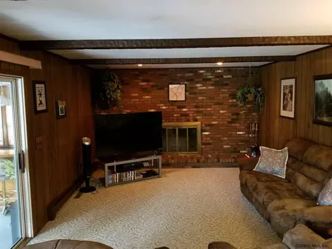 2008 Anthony Dr, Schenectady, NY 12303 photo 9
