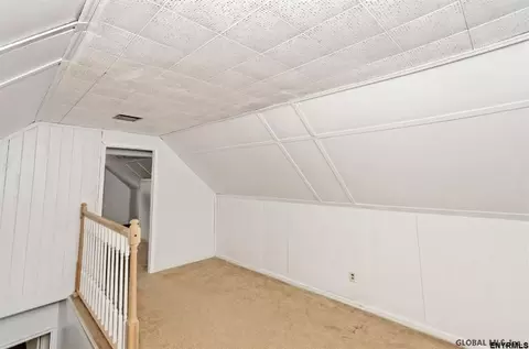 2570 Putnam St, Schenectady, NY 12304 photo 16