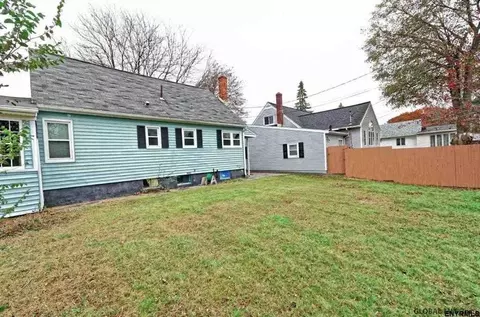 2570 Putnam St, Schenectady, NY 12304 photo 22