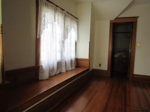 637 E Main St, Cobleskill, NY 12043 photo 19