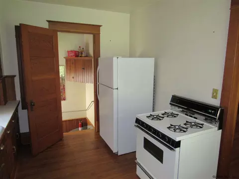 637 E Main St, Cobleskill, NY 12043 photo 14