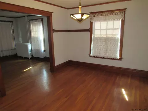 637 E Main St, Cobleskill, NY 12043 photo 11
