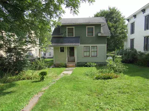 637 E Main St, Cobleskill, NY 12043 photo 4