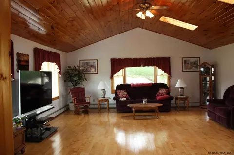 021 Jodie Rd, Eagle Bridge, NY 12057 photo 18