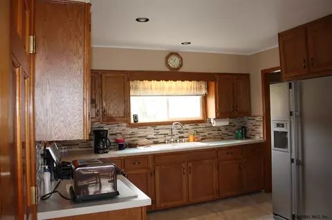 021 Jodie Rd, Eagle Bridge, NY 12057 photo 15