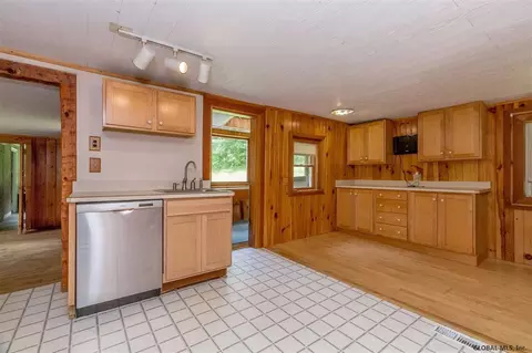4 Folts Rd, Corinth, NY 12822 photo 18