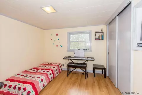 364 E Campbell Rd, Schenectady, NY 12303 photo 27
