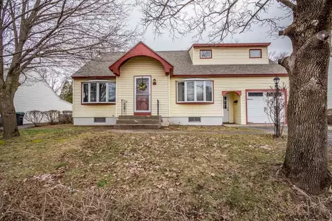 364 E Campbell Rd, Schenectady, NY 12303 photo 4