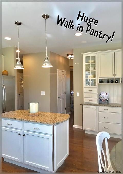 27 Ridgewood Dr, Mechanicville, NY 12118 photo 14