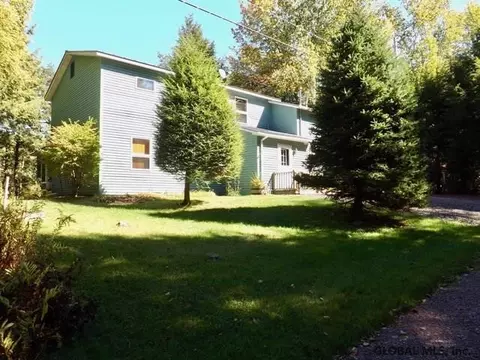 1060 West Way, Hampton, NY 12837 photo 3