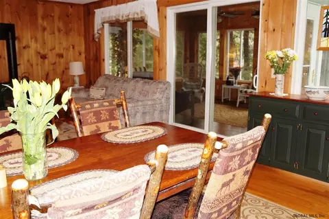 1060 West Way, Hampton, NY 12837 photo 8