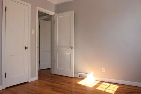 1031 Peter Rd, Schenectady, NY 12303 photo 15