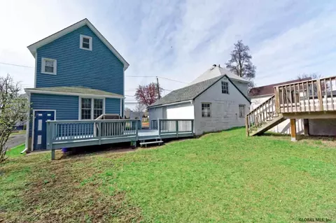 9 Wagner Ave, Schenectady, NY 12304 photo 5