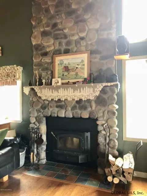 3 Donald Ln, Argyle, NY 12809 photo 9