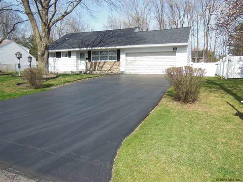 8 Goffredo Dr, Schenectady, NY 12303 photo 1