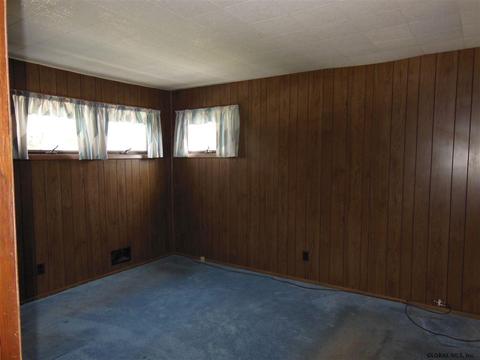 8 Goffredo Dr, Schenectady, NY 12303 photo 32