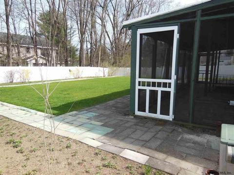 8 Goffredo Dr, Schenectady, NY 12303 photo 10