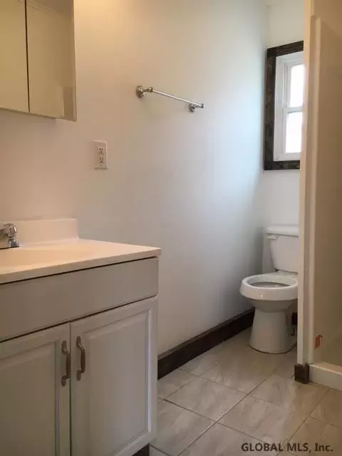 39 Heath St, Corinth, NY 12822 photo 13