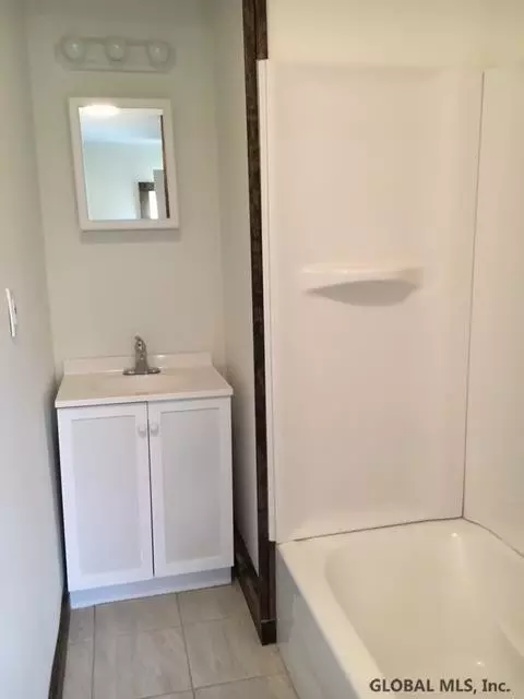 39 Heath St, Corinth, NY 12822 photo 14
