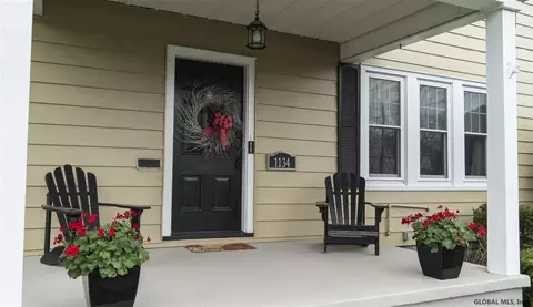 1134 Phoenix Ave, Schenectady, NY 12308 photo 3