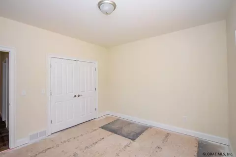 808 Rainbow Dr, Schenectady, NY 12303 photo 23