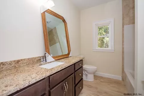 808 Rainbow Dr, Schenectady, NY 12303 photo 21