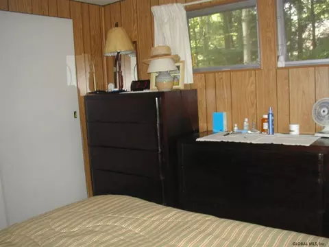 1052 West Way, Hampton, NY 12837 photo 10