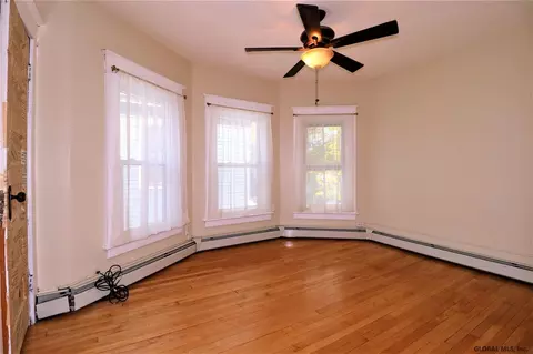137 Elmer Ave, Schenectady, NY 12308 photo 33
