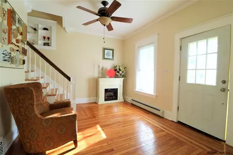 137 Elmer Ave, Schenectady, NY 12308 photo 22