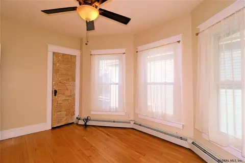137 Elmer Ave, Schenectady, NY 12308 photo 34
