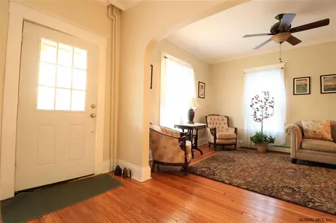 137 Elmer Ave, Schenectady, NY 12308 photo 52