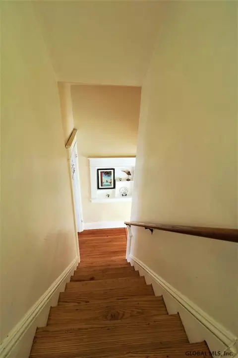 137 Elmer Ave, Schenectady, NY 12308 photo 37