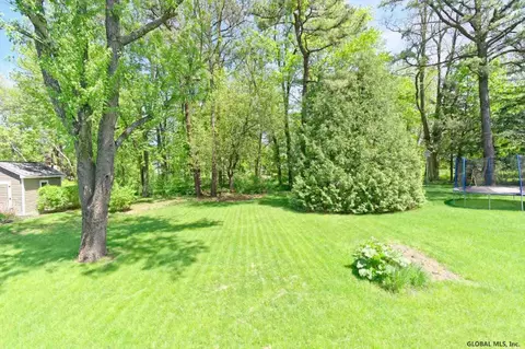 4 Phyllis Ct, Schenectady, NY 12303 photo 24