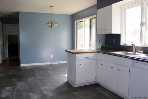 2017 Pyle Rd, Schenectady, NY 12303 photo 7