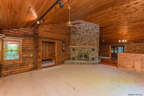 46 Robin St, Hadley, NY 12835 photo 15